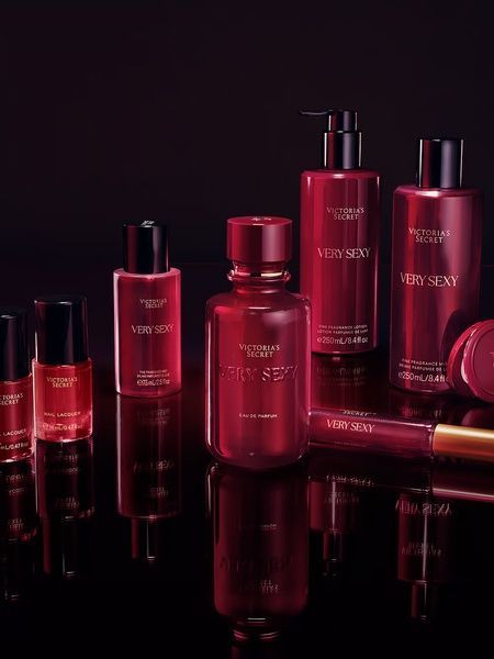 Very Sexy - парфумований лосьйон з дозатором із люксової колекції Victoria's Secret, 250 мл 26988713 фото