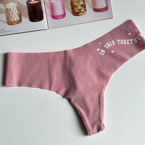 Трусики-стринги женские бесшовные PINK Victoria's Secret No-Show Thong Panty пудровые ovx-fb5-4hb фото