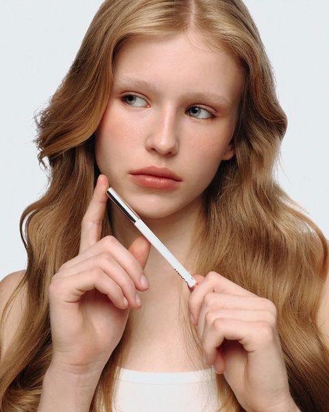 Олівець для губ з пептидами UNICO Lip Pencil with Peptides NAKED 1.14 г 0084 фото