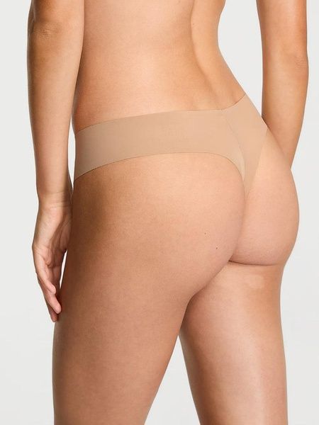 Трусики-стринги жіночі безшовні Victoria's Secret No-Show Thong Panty бежеві  dwm-d3u-4z8 фото
