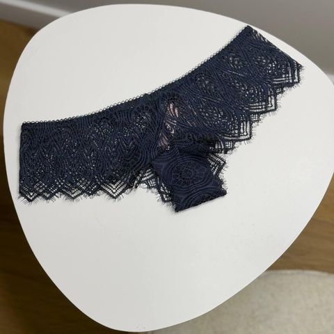 Трусики-чики женские люксовые Victoria's Secret темно-синие iq1-r89-tfe фото
