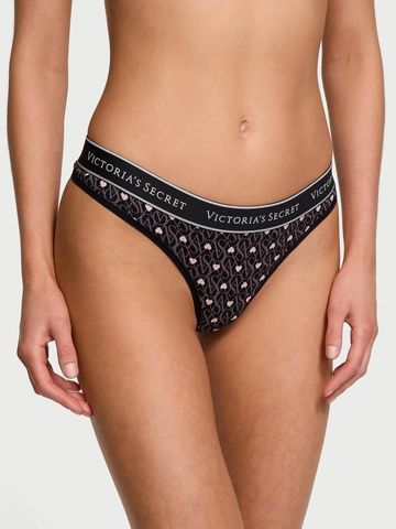 Трусики-стринги женские хлопковые с логотипом Victoria's Secret Logo Cotton Thong Panty черные c3e-lx4-wcx фото