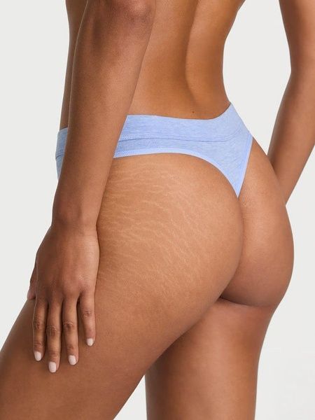 Трусики-стрінги жіночі бавовняні з логотипом Victoria's Secret Logo Cotton Thong Panty сині wl9-5le-r1t фото