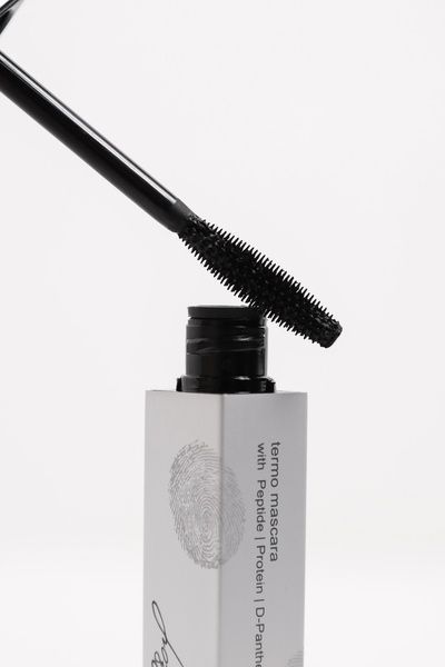Термотушь с пептидами черная UNICO Termo Mascara with Peptides Black 10 г 0061 фото