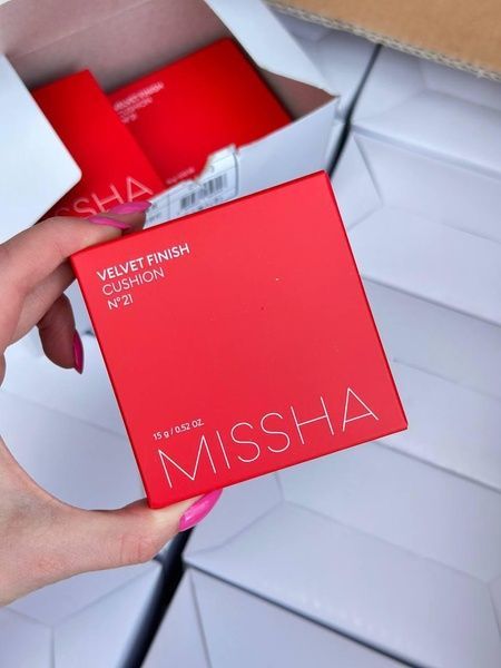 Кушон тональний матовий MISSHA VELVET FINISH CUSHION SPF50+ PA+++, 15 г №21 - Світлий Бежевий 391-393 фото