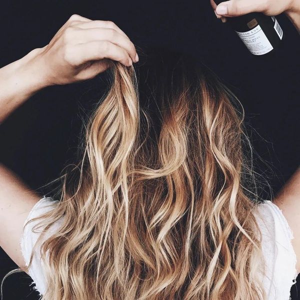 Текстурувальний спрей для волосся Kristin Ess Soft Shine Beach Wave Spray 250 мл 840797159679 фото