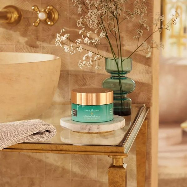 Соляной скраб для тела Rituals Ritual of Karma Salt Body Scrub, 300 г 10c-633 фото