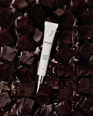 Блеск для губ с ароматом шоколадной брауни UNICO LIP GLOSS BROWNIE 12 мл 0024 фото