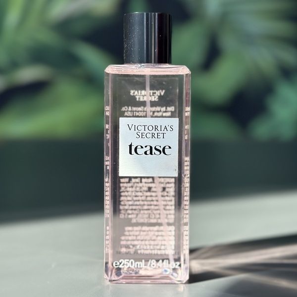 Tease - парфюмированный мист из люксовой коллекции Victoria's Secret, 250 мл 080-050 фото