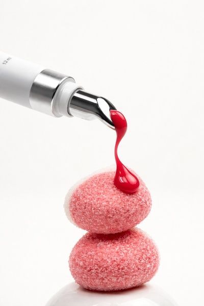 Блиск для губ з ароматом стиглої полуниці та шампанського UNICO LIP GLOSS FLIRT 12 мл 0025 фото