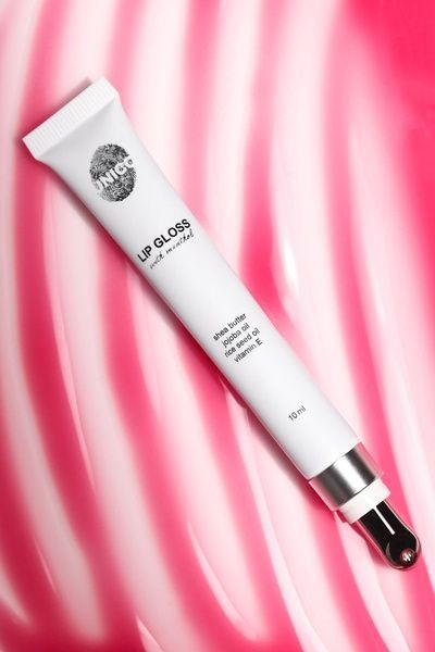 Блиск для губ з ароматом стиглої полуниці та шампанського UNICO LIP GLOSS FLIRT 12 мл 0025 фото
