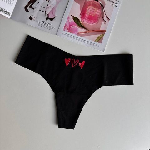 Трусики-стринги женские бесшовные Victoria's Secret No-Show Thong Panty черные i9c-b4i-44z фото