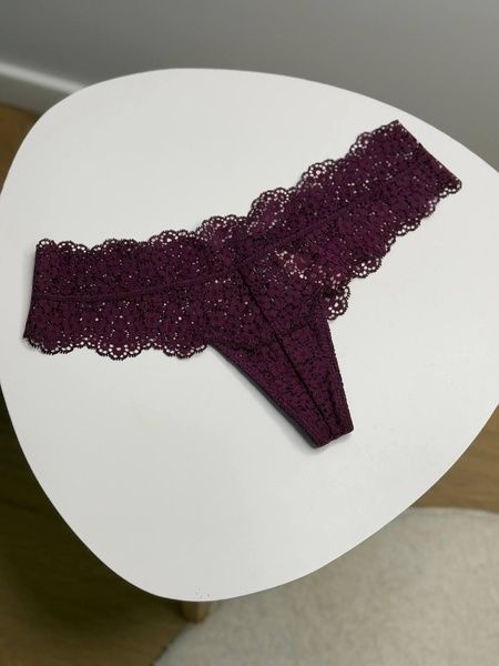 Трусики-стрінги жіночі люксові мереживні Victoria's Secret бордові e5u-o7z-ndz фото