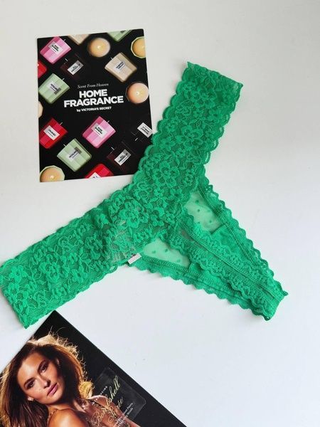 Трусики-стринги жіночі Victoria's Secret Lace Thong Panty зелені  ham-2x7-5sg фото