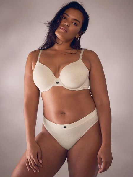 Трусики-стрінги жіночі бавовняні з логотипом Victoria's Secret Logo Cotton Thong Panty бежеві qwk-pt6-99p фото