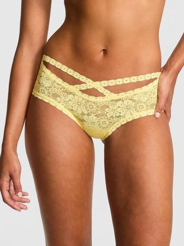 Трусики-чики женские кружевные PINK Victoria's Secret Wink Strappy Cheeky Panty желтые 2oy-y7g-gql фото