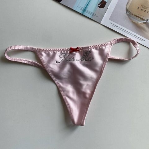 Трусики-стринги женские люксовые со стразами Victoria's Secret пудровые u43-2pp-qlz фото