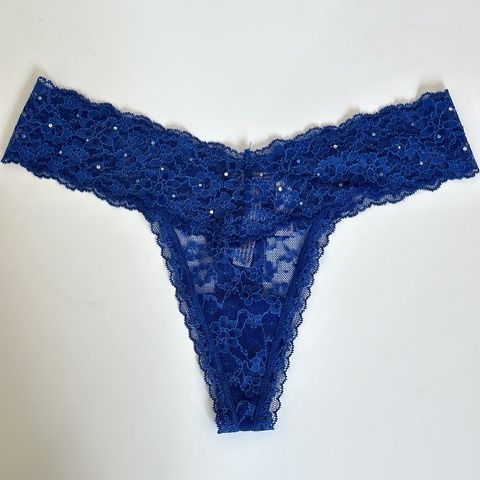 Трусики-стринги женские кружевные Victoria's Secret Lace Thong Panty синие e4e-oj9-6v8 фото