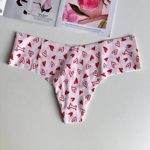 Трусики-стринги женские бесшовные Victoria's Secret No-Show Thong Panty белые 3ci-7ax-a3z фото