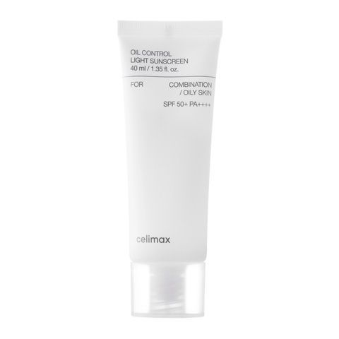 Солнцезащитный крем для уменьшения секреции себума Celimax Oil Control Light Sunscreen SPF50+ PA++++, 40 мл 7262 фото