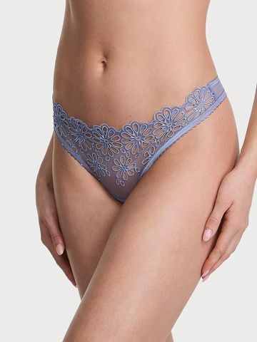 Трусики-стринги женские кружевные Victoria's Secret Eyelet Mesh Thong Panty синие tt4-hm4-30v фото
