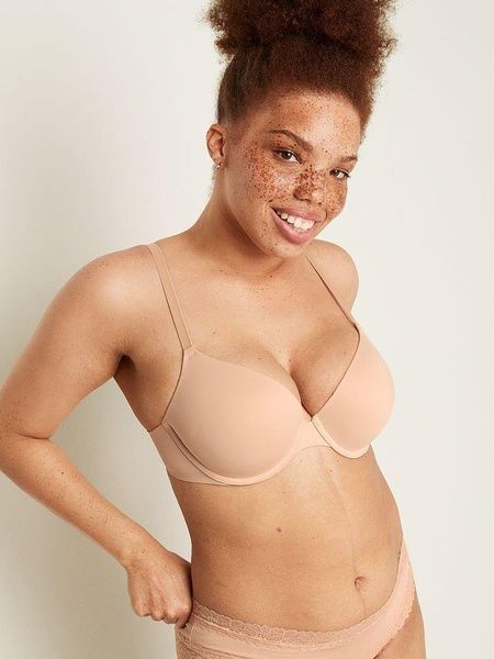 Бюстгальтер с пуш-ап PINK Victoria's Secret Wear Everywhere Push-Up Bra бежевый dqd-dv1-zhz фото