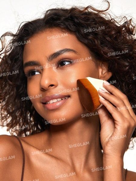 Пензлик широкий для тональної основи Sheglam Skin Magnet Foundation Brush 4c8-5bi фото