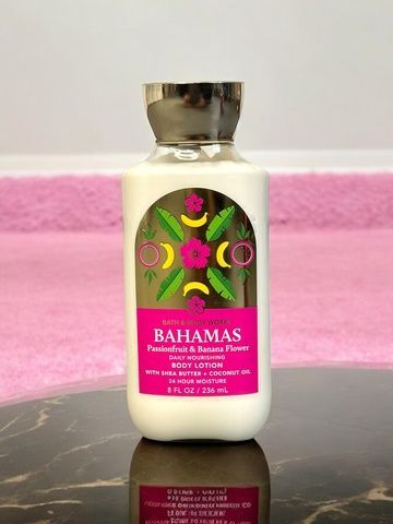 Парфюмированный лосьон BAHAMAS PASSIONFRUIT & BANANA FLOWER Bath&Body Works Bath&Body Works, 236 мл b76-709 фото