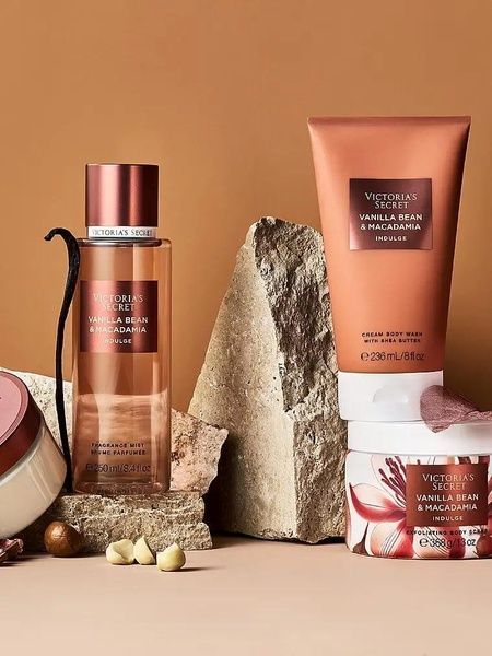 Олія для тіла з природним сяйвом Victoria's Secret Vanilla Bean & Macadamia Radiant Body Oil, 200 мл 107-b25 фото